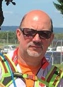 Roger HUMBERT Roger HUMBERT avec ses lunettes